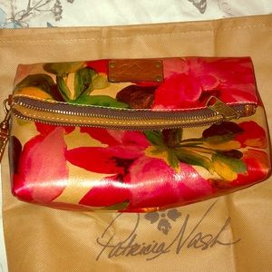 Patricia Nash clutch, beautiful design!